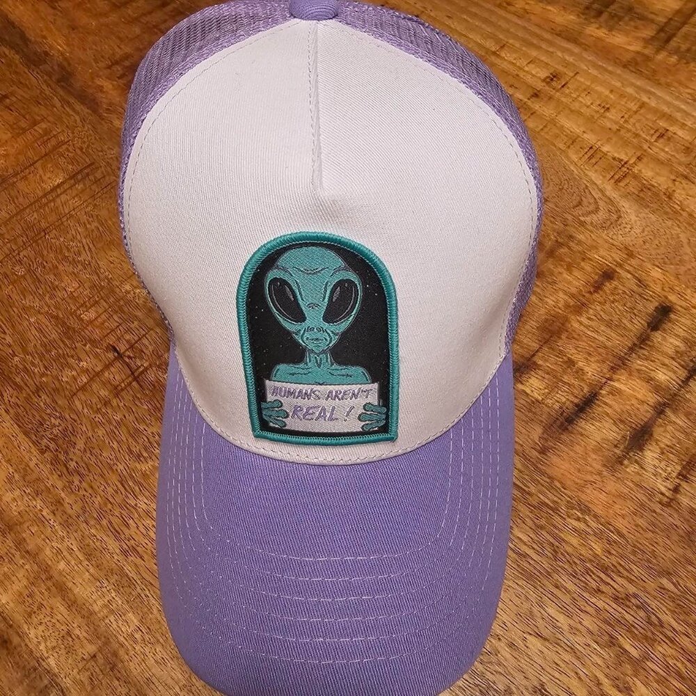 Alien Tucker Hat "Human's Aren't Real" Purple and White